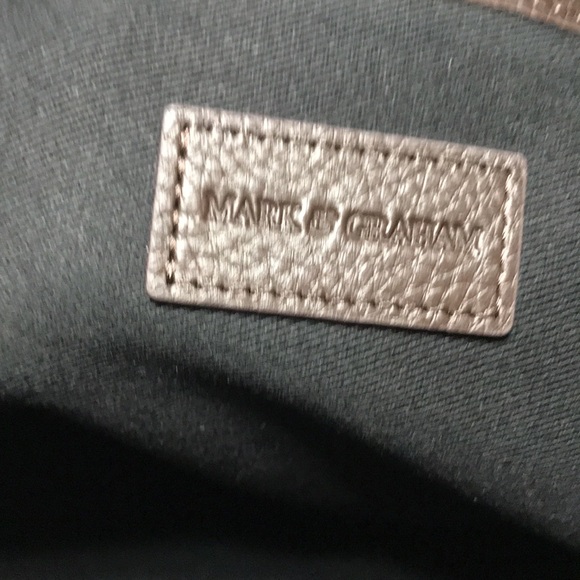 Mark & Graham leather computer padded briefcase with double straps. NWOT - Picture 8 of 9